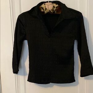Crepey Fabric Black 3/4 Sleeve Top